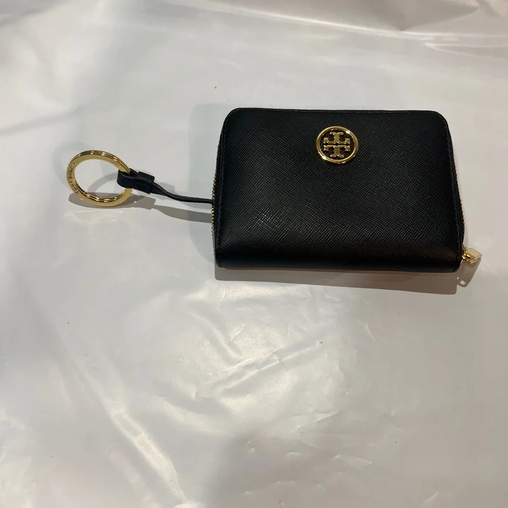 Tory Burch Black Wallet with Gold Logo - Picture 4 of 6